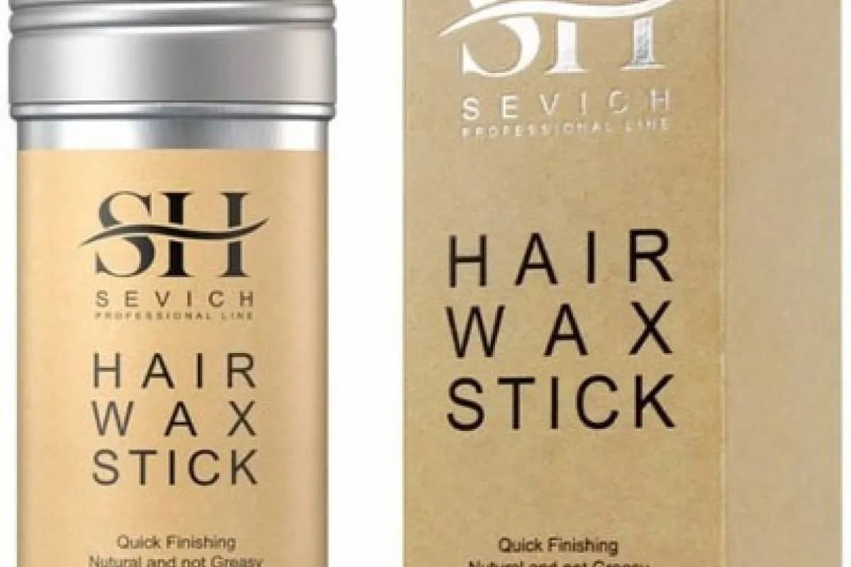 Najlepsze sztyfty do wygładzania włosów - uniknij puszenia i chaosu